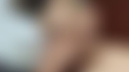 Video:  Alcalde es descubierto con otro hombre en la cama por su esposa