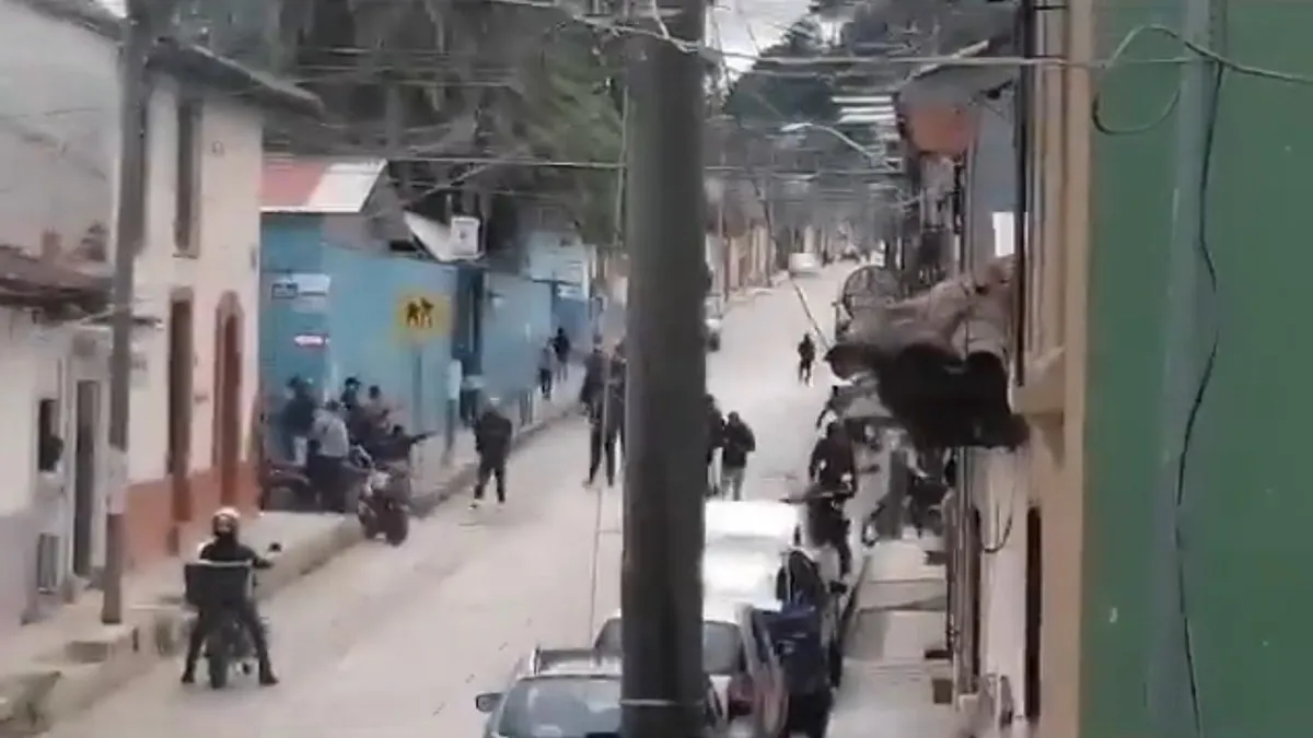 Video: ‘Los Motonetos’ causan disturbios en San Cristóbal de las Casas