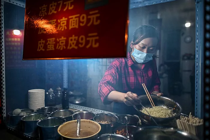 ¡Aleluya! Wuhan prohíbe oficialmente comer y criar animales salvajes