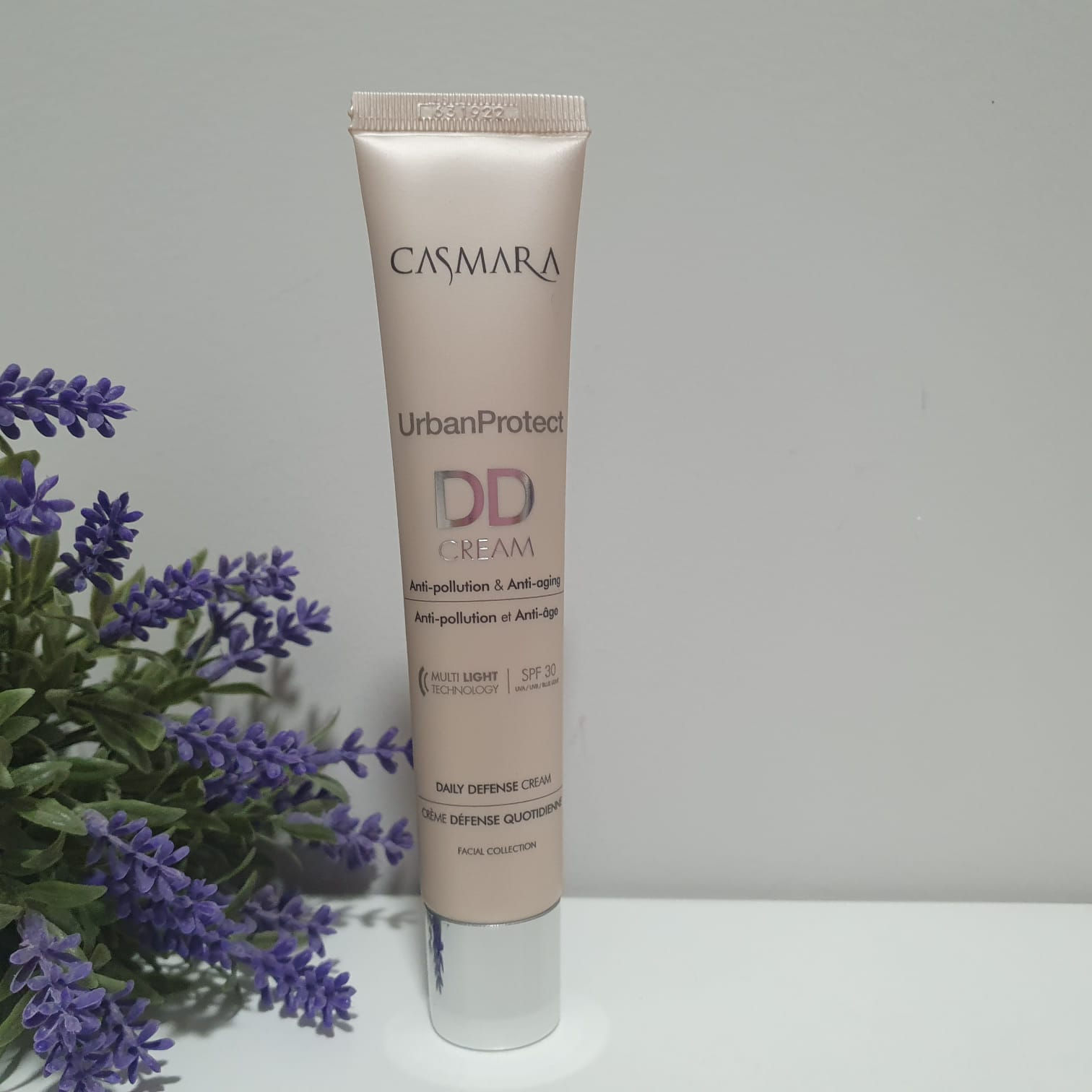 DD Cream 30+  COLOR 00.