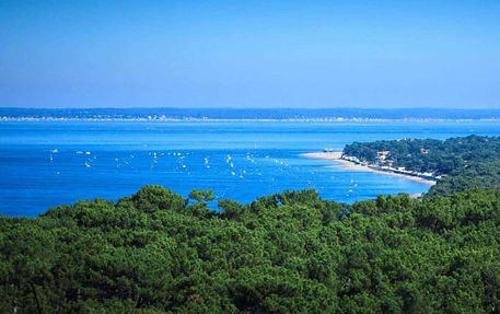 camping-arcachon-en-bord-de-mer-555x350.