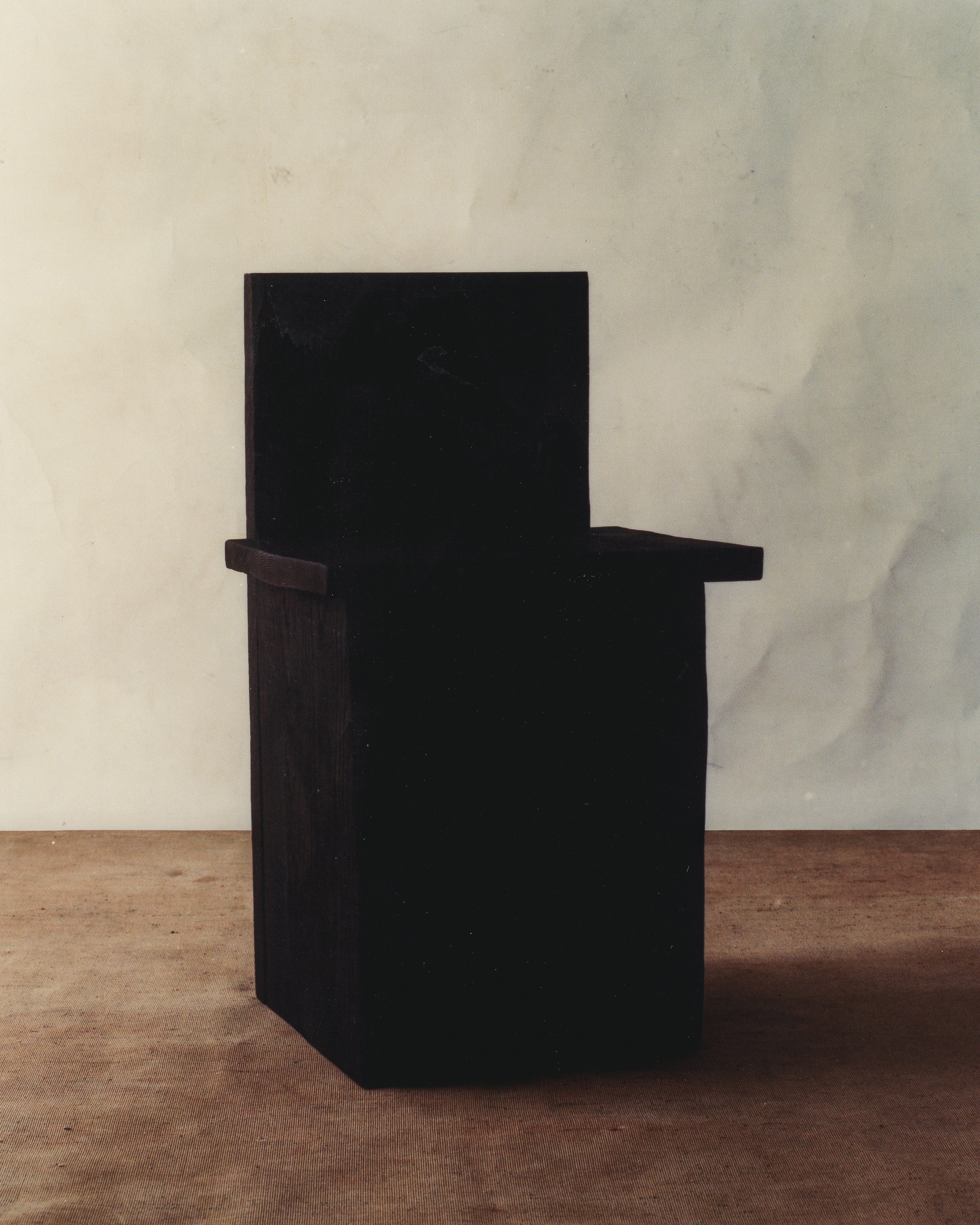 midcentury-oak-wood-black-chair.jpg
