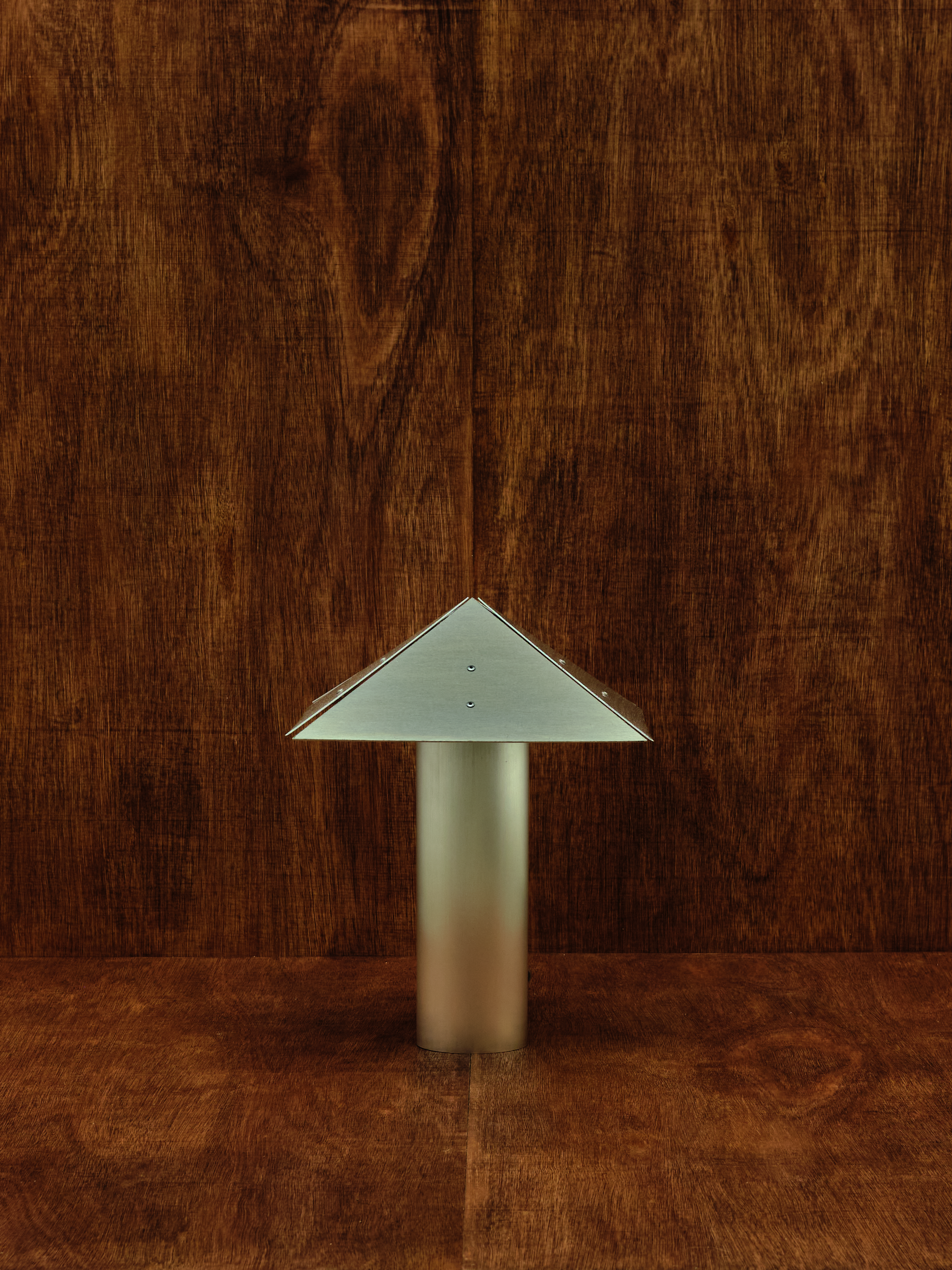 Walnut_Background_September_2025_1.png