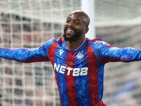 Khó thuyết phục Gyokeres, Man Utd chuyển hướng Mateta