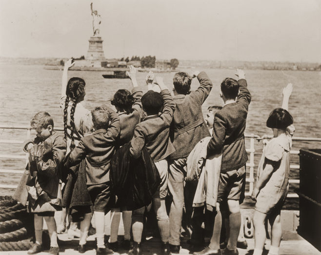 50 Children Statue of Liberty