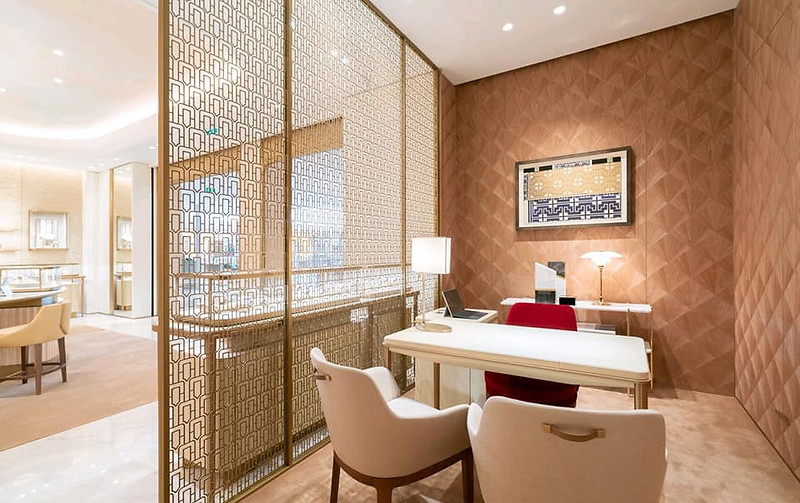 Cartier-new-store-at-La-Samaritaine-in-Paris-6.jpeg
