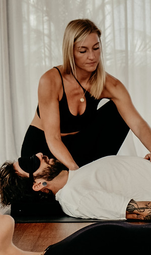 Breathwork_Workshop_gruppe_malena_edited.jpg