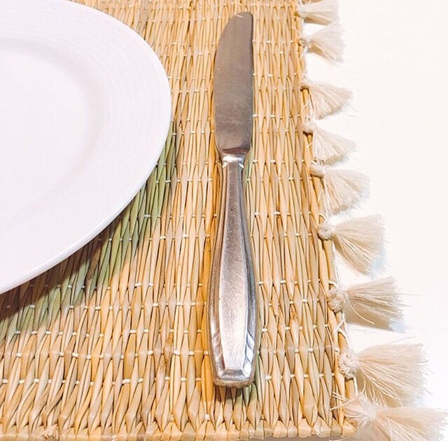 Raffia Placemats (28€/4units)