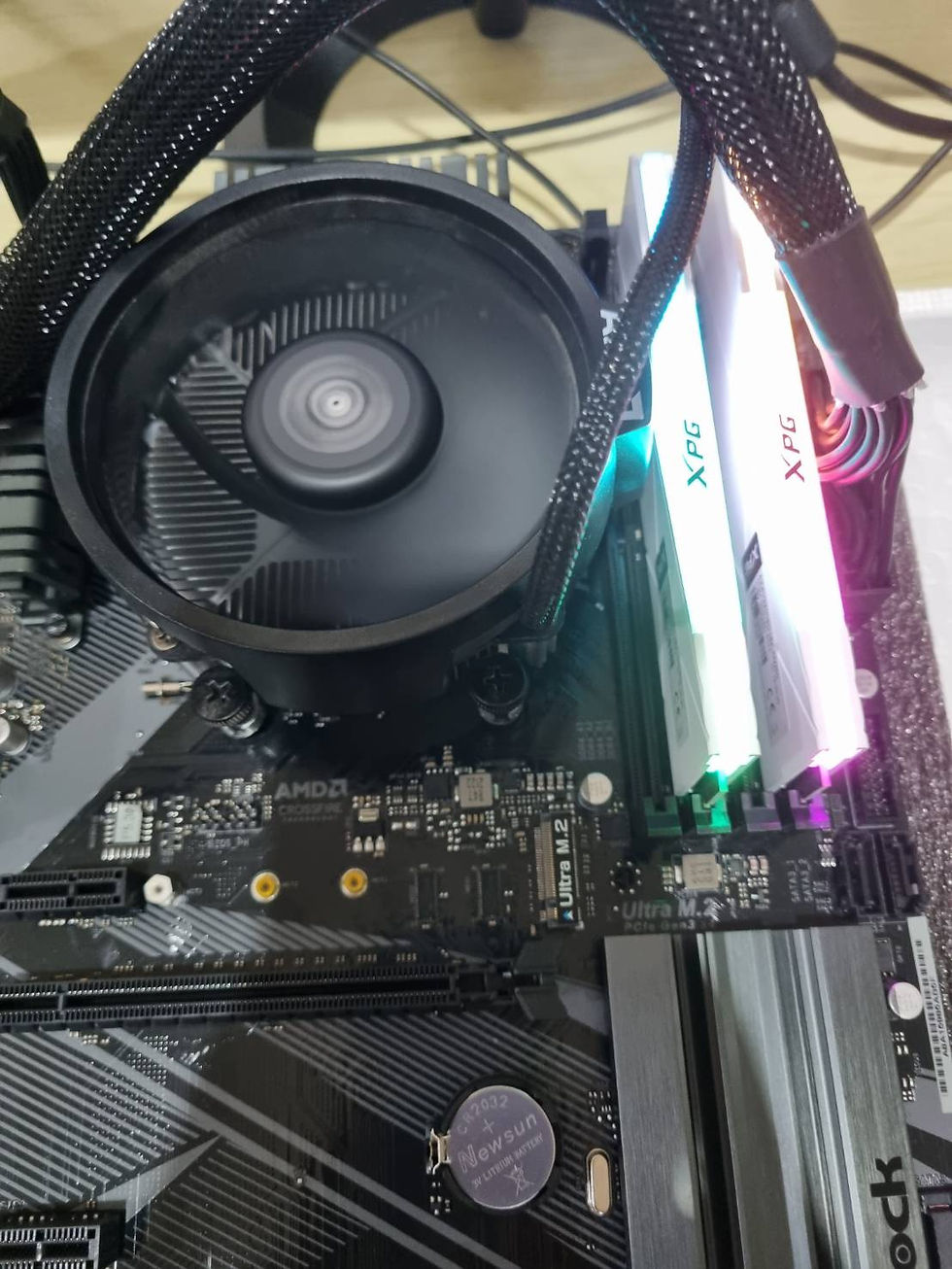 ภาพขนาดย่อ: CPU AMD Socket AM4 Ryzen 3 3200G  3.6 GHz