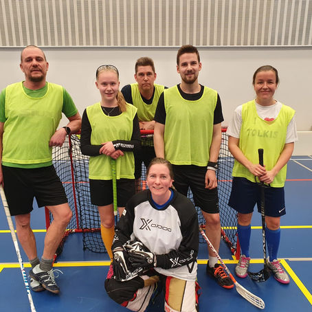 53 pelaajaa Tolkis Cupissa! - Kari Pirinen johdatti sinisen joukkueen voittoon