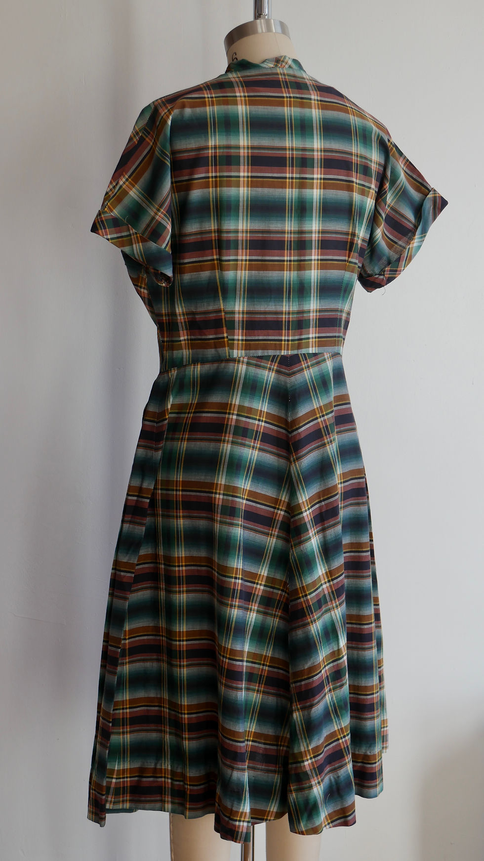 Thumbnail: 1950s Green Plaid Button Down Cotton Day Dress