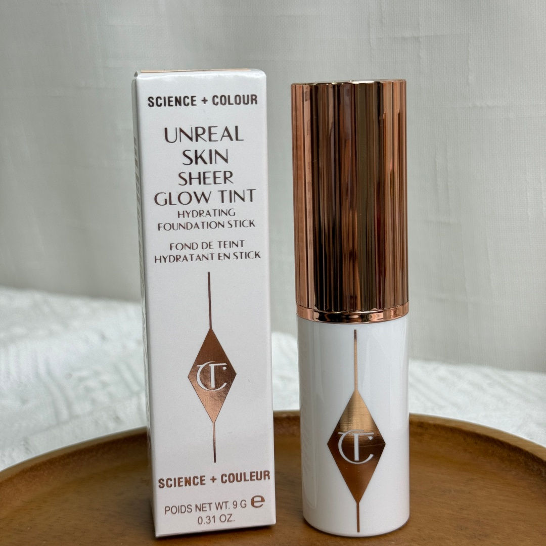 Charlotte Tilbury Foundation Highlighter Stick