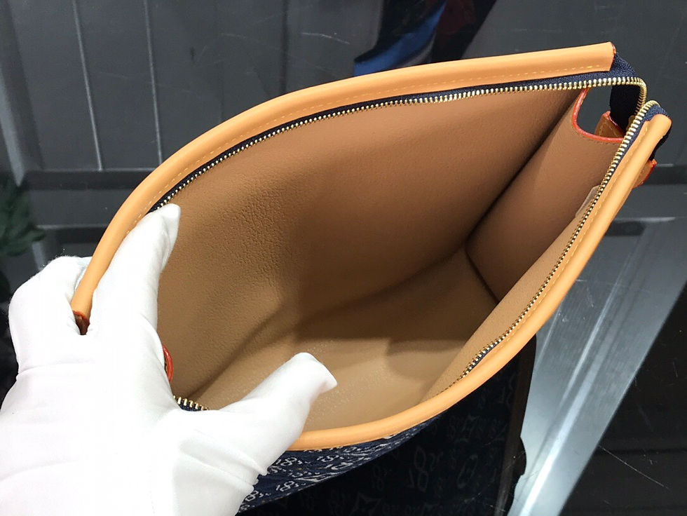 Thumbnail: LOUIS VUITTON Pochette 