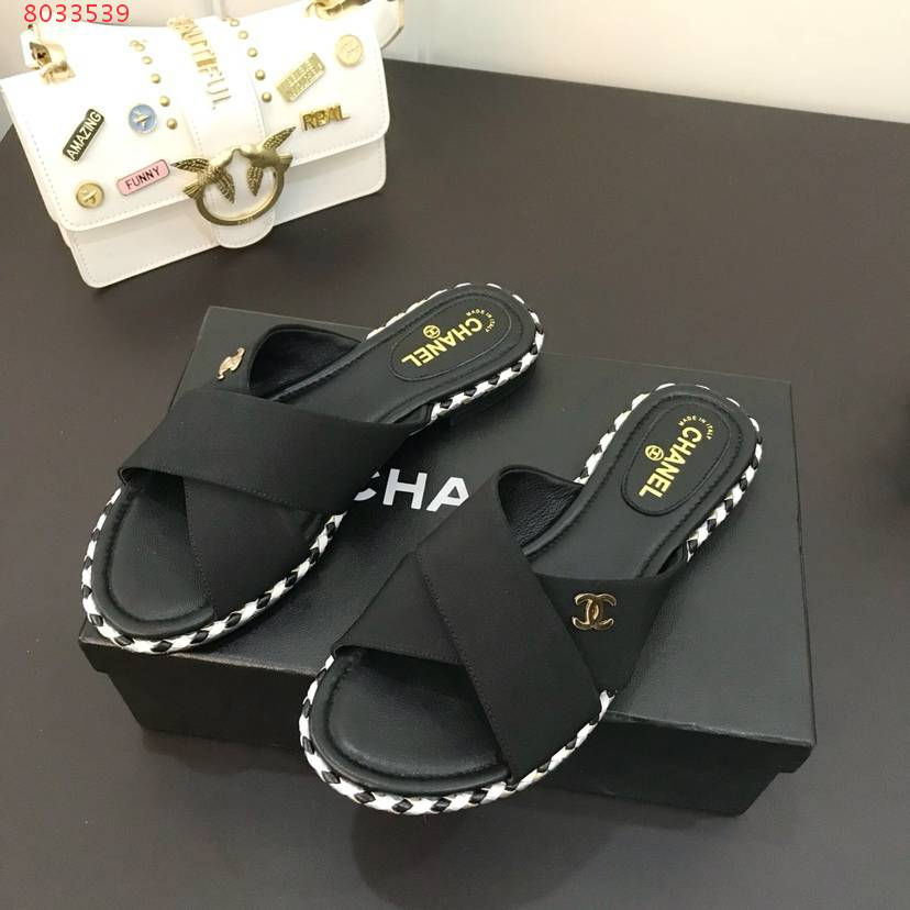 Thumbnail: CHANEL Leather Sandal