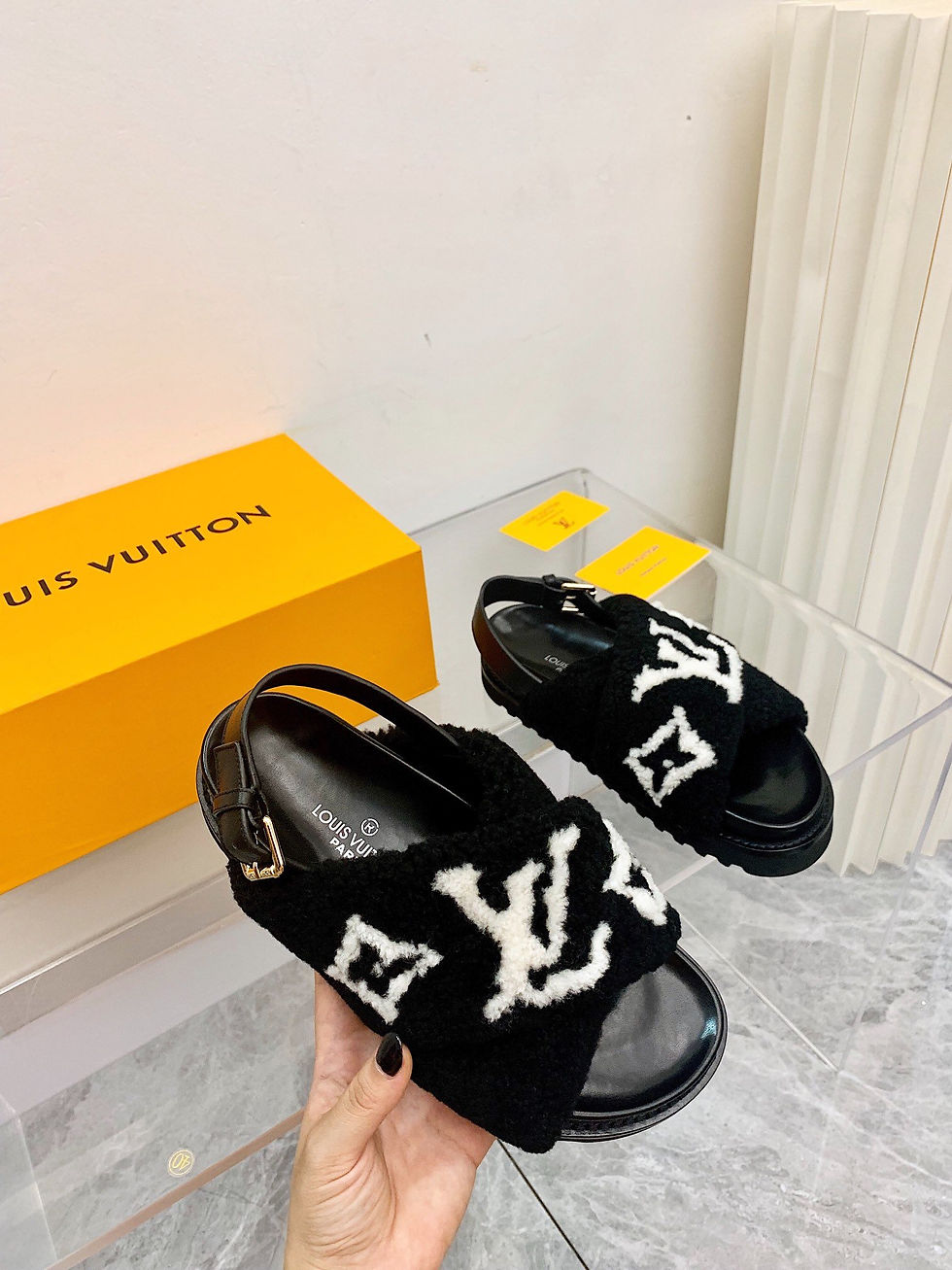 Thumbnail: LOUIS VUITTON SANDAL 