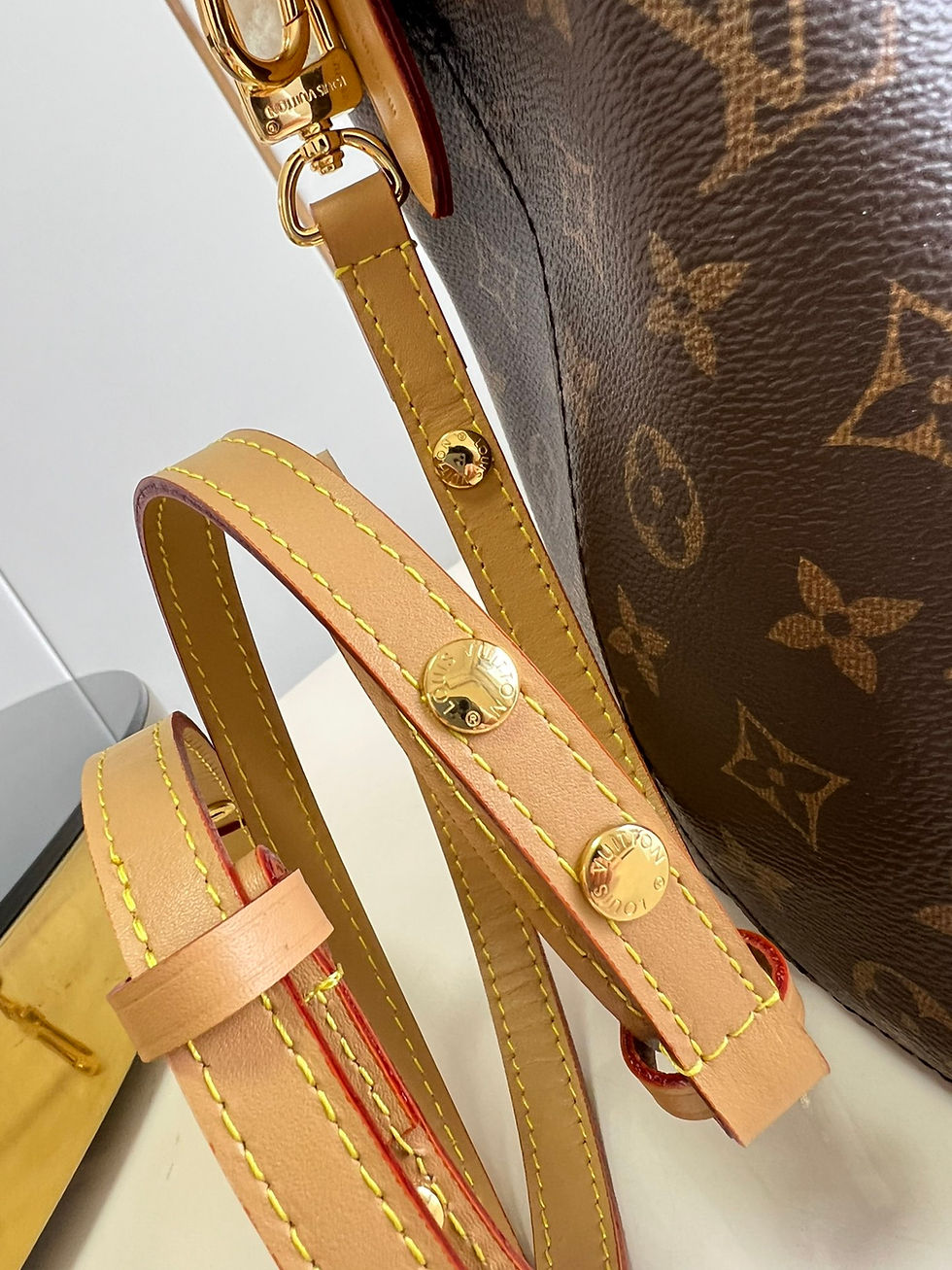 Thumbnail: LOUIS VUITTON BAG