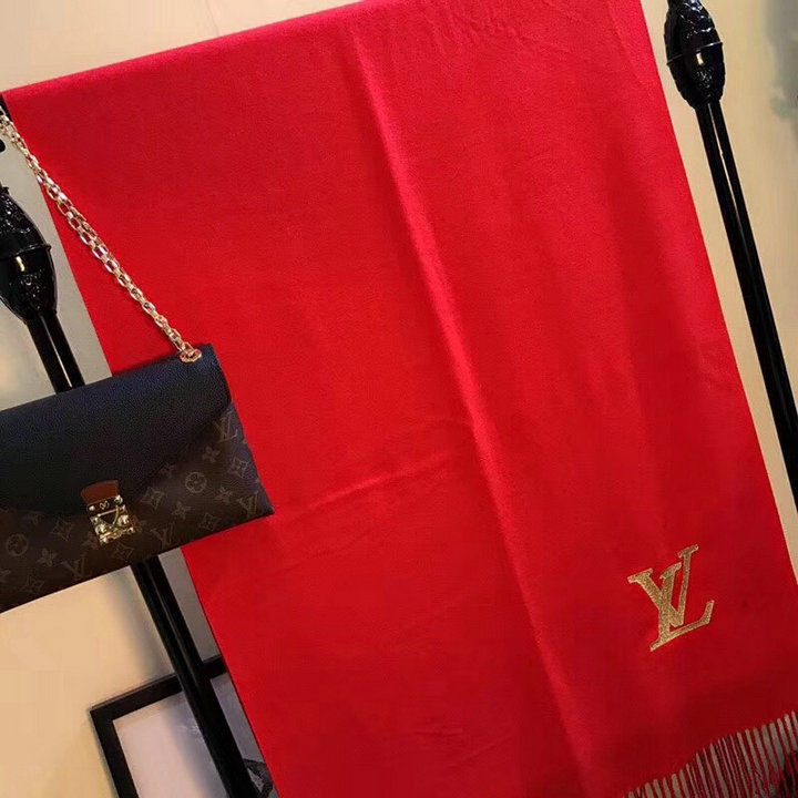 Thumbnail: LOUIS VUITTON Classic Lamb Scarf