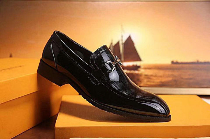 Thumbnail: LOUIS VUITTON Mens Leather Shoe