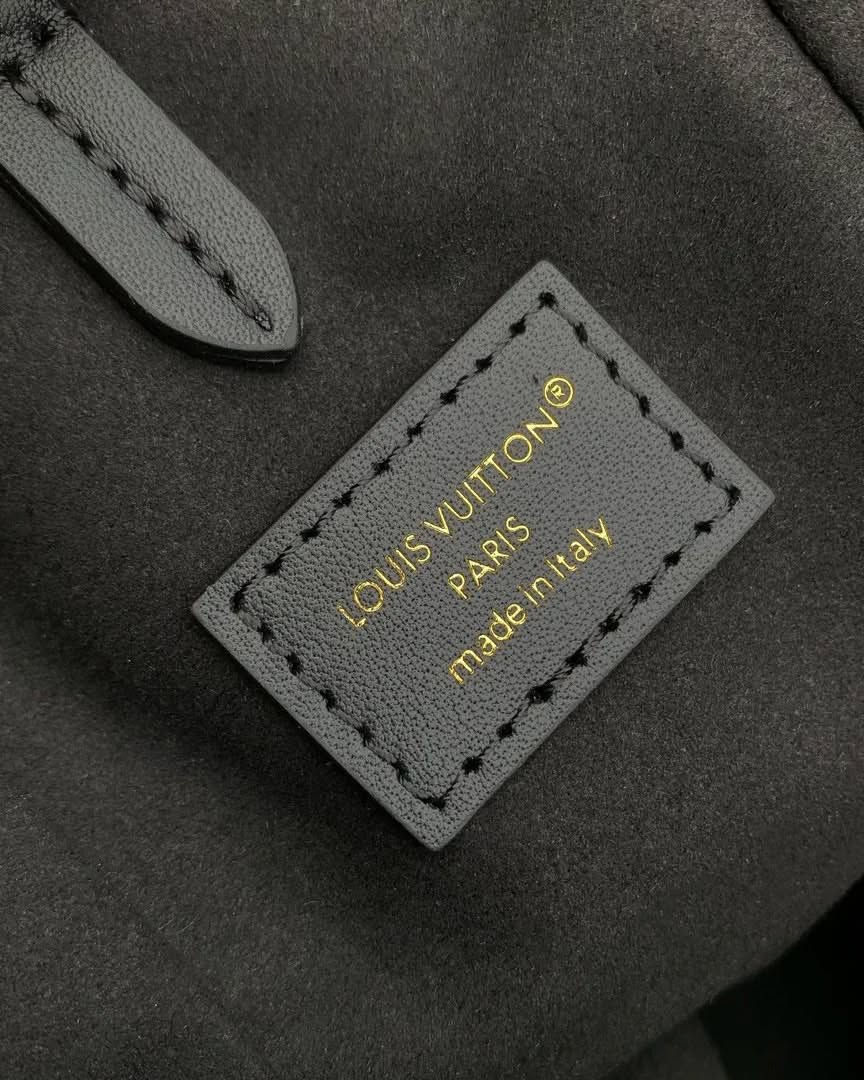 Thumbnail: LOUIS VUITTON BAG