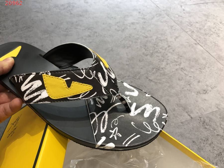 Thumbnail: FENDI Leather Slippers