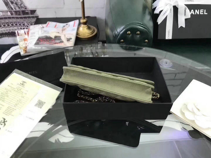 Miniatura: CHANEL Quilted Sheepskin Leather Bag