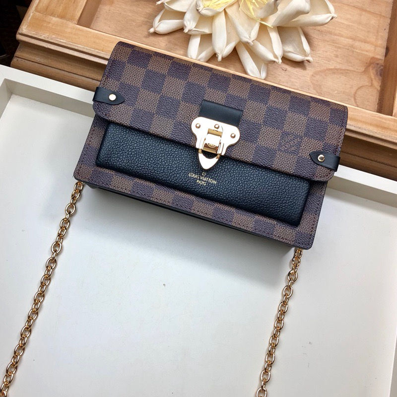 Thumbnail: LOUIS VUITTON Monogram Canvas Leather Bag