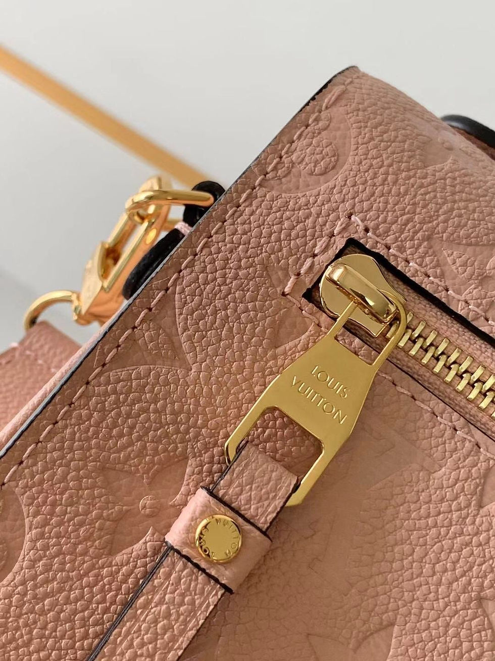 Thumbnail: LOUIS VUITTON BAG