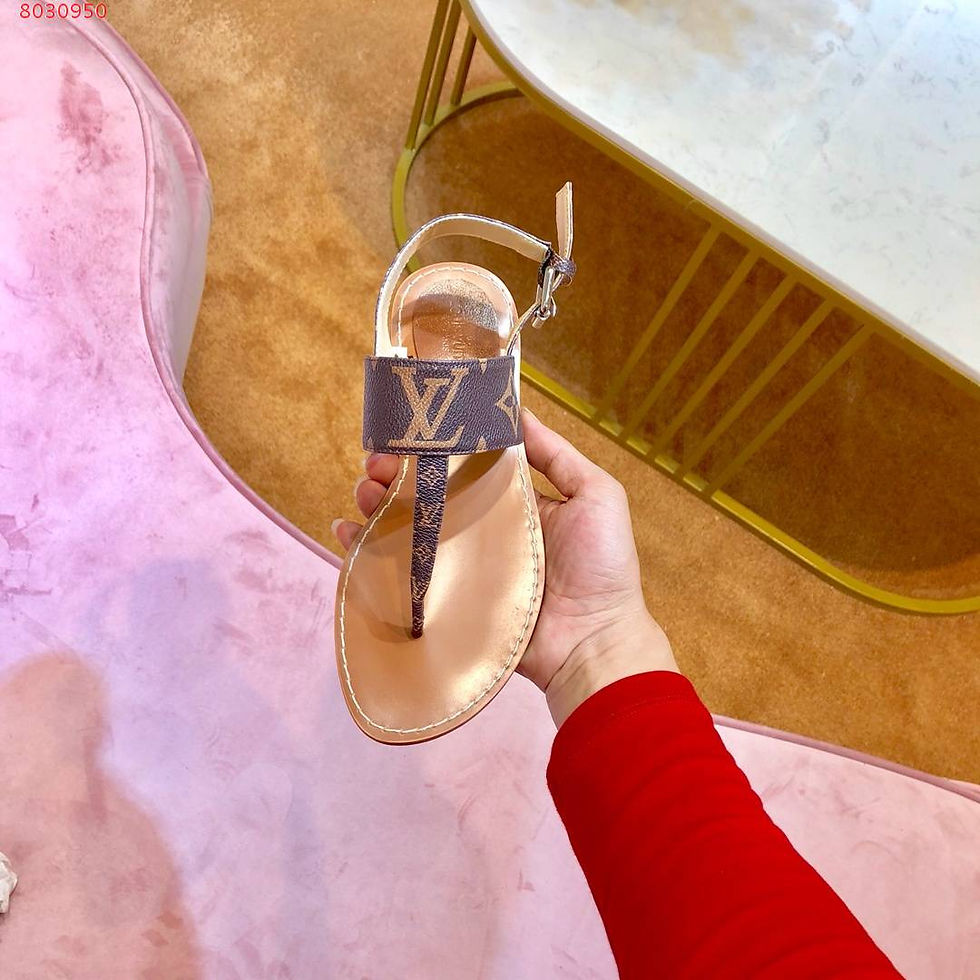 Thumbnail: LOUIS VUITTON Leather Sandal