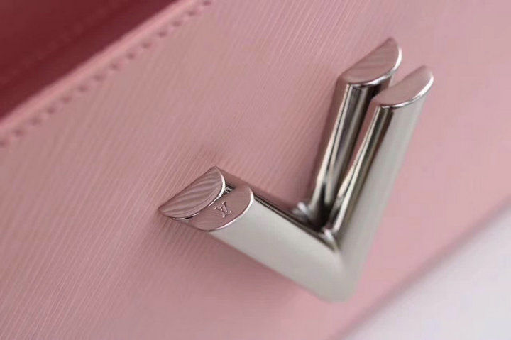 Thumbnail: LOUIS VUITTON Twist MM Rouge ecussons Bag