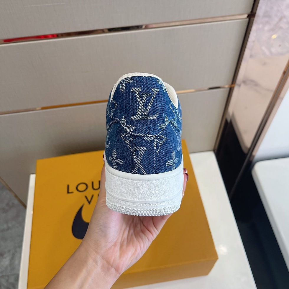 Thumbnail: LOUIS VUITTON SHOE