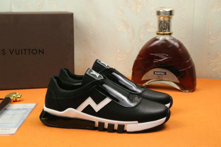 Miniature : LOUIS VUITTON Mens Sneakers