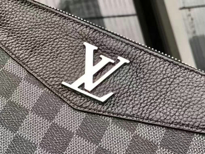 Thumbnail: LOUIS VUITTON Monogram Graphite Leather Wallet
