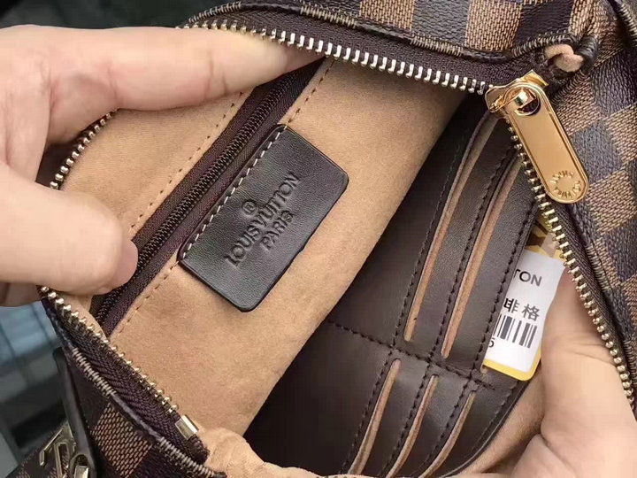 Thumbnail: LOUIS VUITTON Monogram Graphite Leather Wallet