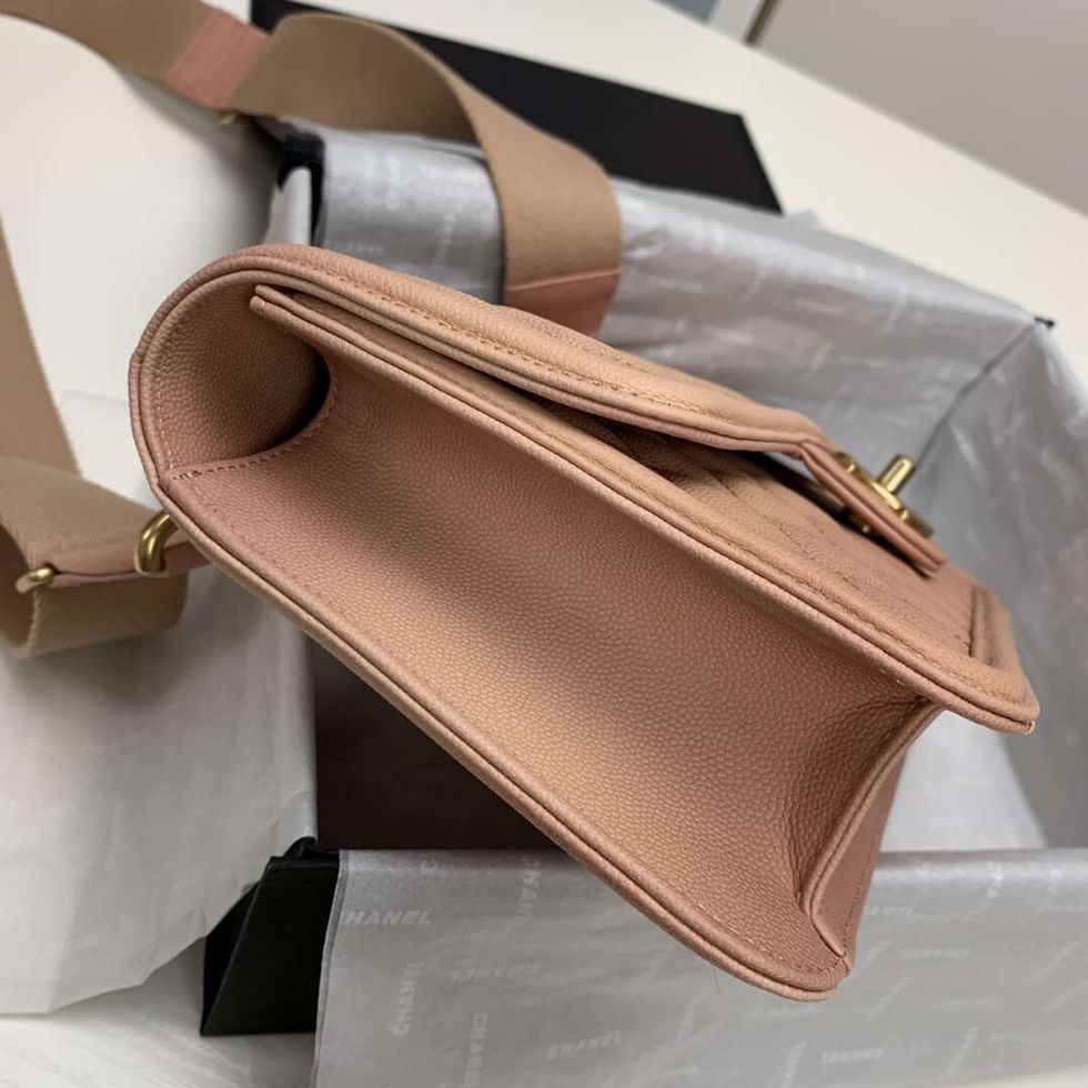 Thumbnail: CHANEL Leather Bag