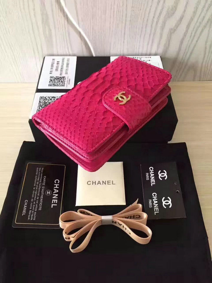 Thumbnail: CHANEL Claasic Leather Wallet