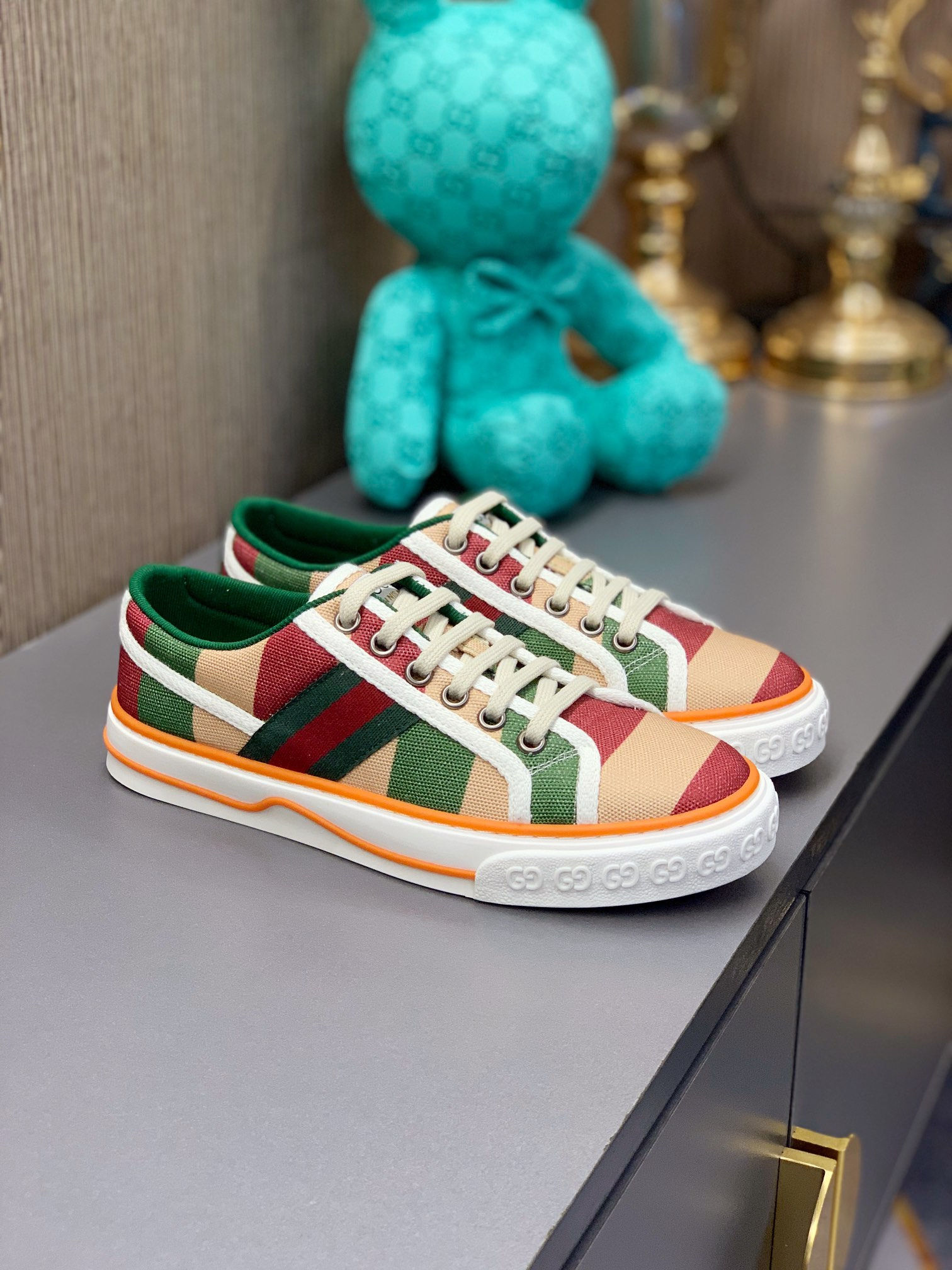 GUCCI SHOE