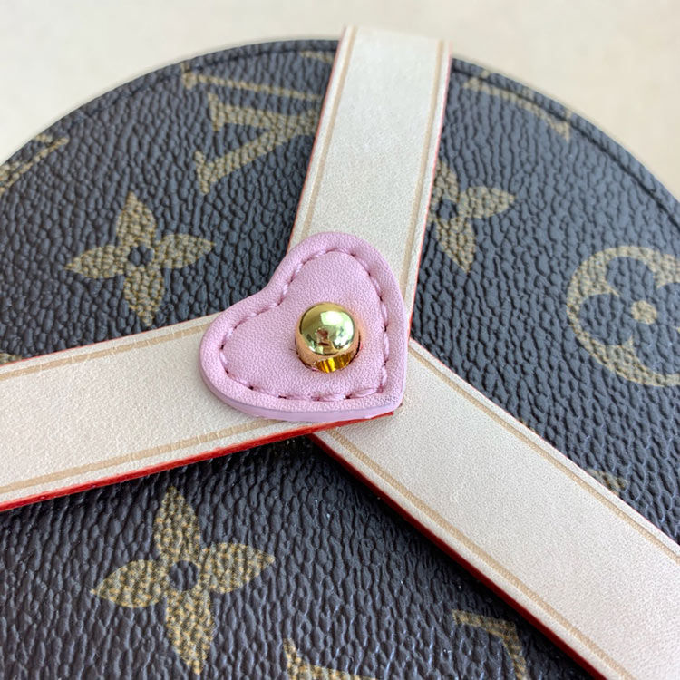 Thumbnail: LOUIS VUITTON Lock Me Box PM