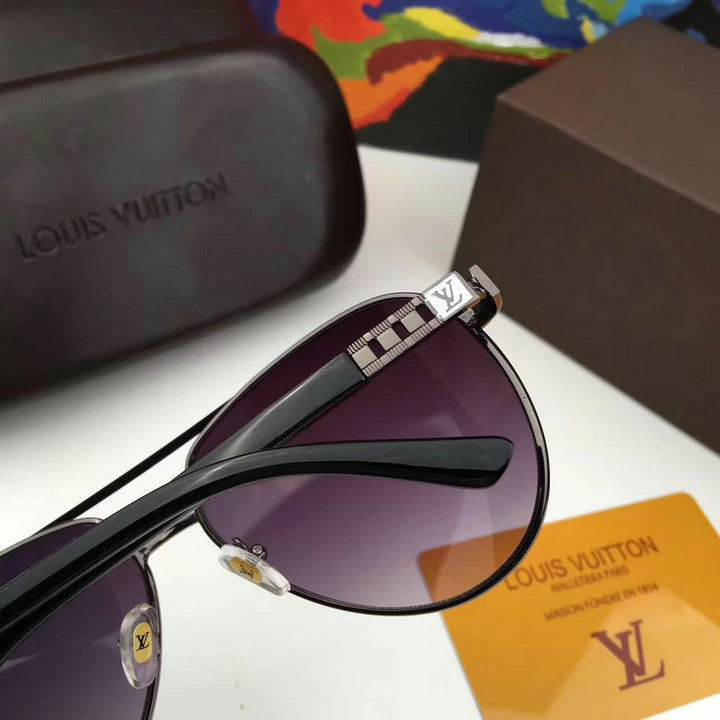 Thumbnail: LOUIS VUITTON Sunglasses