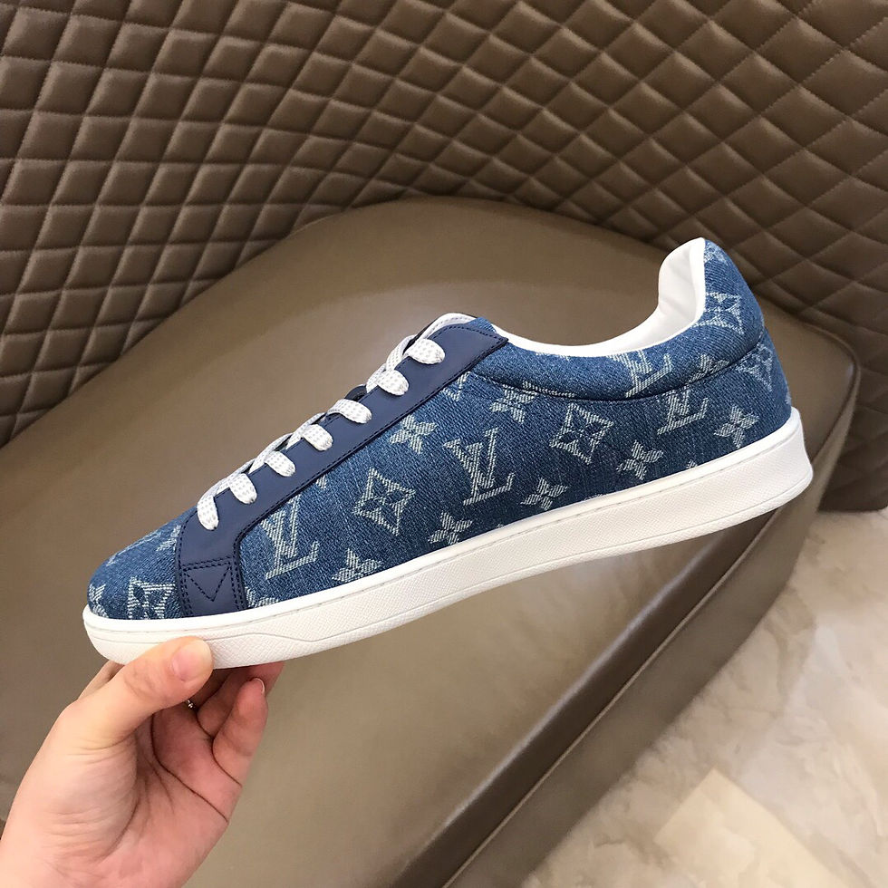 Thumbnail: LOUIS VUITTON SNEAKER