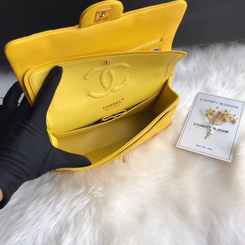 Thumbnail: CHANEL Quilted Calfskin Gold-hardware Caviar Leather Bag