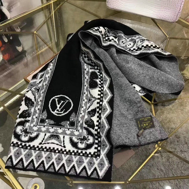 Thumbnail: LOUIS VUITTON Classic Lamb Scarf