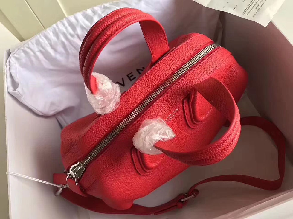 Thumbnail: GIVENCHY NIGHTINGALE