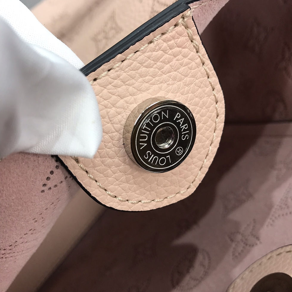 Thumbnail: LOUIS VUITTON HINA PM