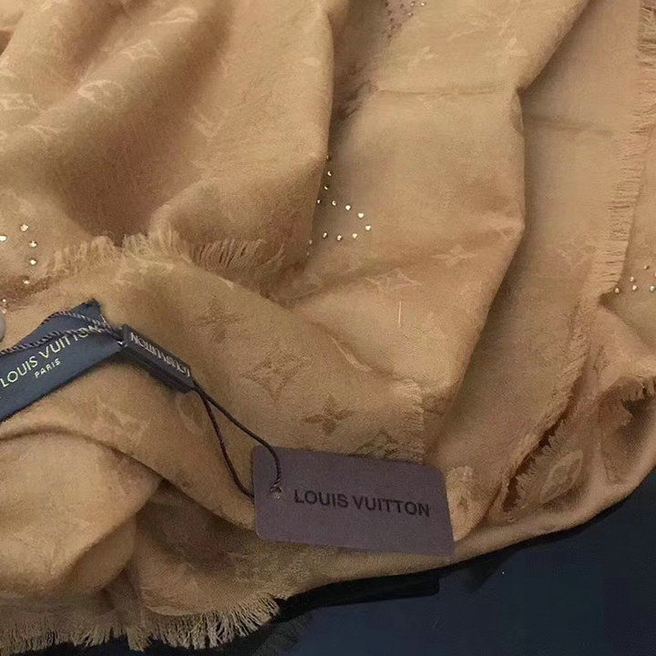 Thumbnail: LOUIS VUITTON Classic Lamb Scarf