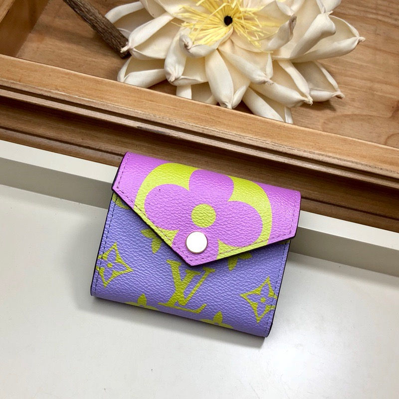 Thumbnail: LOUIS VUITTON ZOÉ WALLET