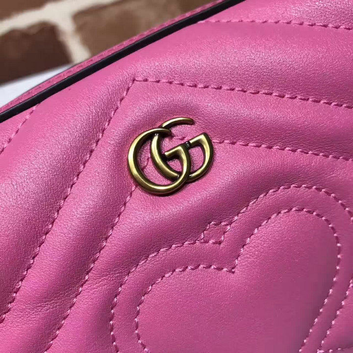 Thumbnail: GUCCI Zip Top Leather Wallet Purse