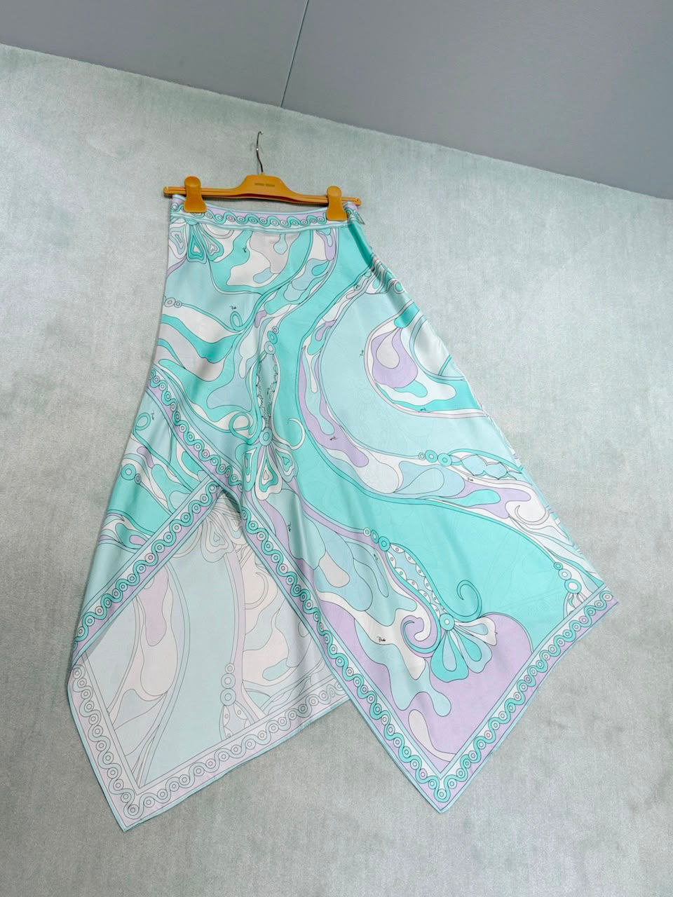 Thumbnail: Emilio Pucci Vivara Women's Multicolor Print Silk Skirt