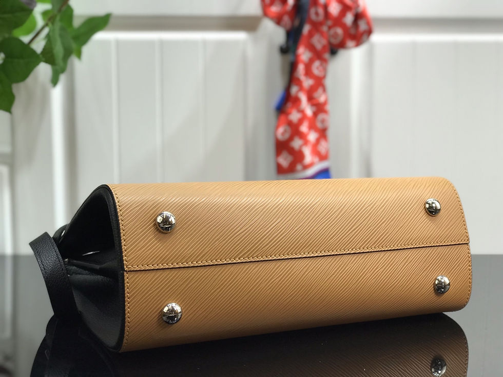 Thumbnail: LOUIS VUITTON TWIST