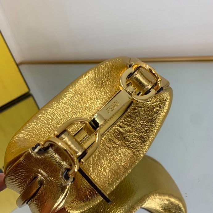 Thumbnail: FENDI BAG