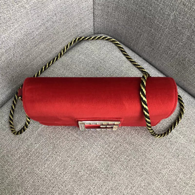 Thumbnail: GUCCI G Marmont Shoulder Bag